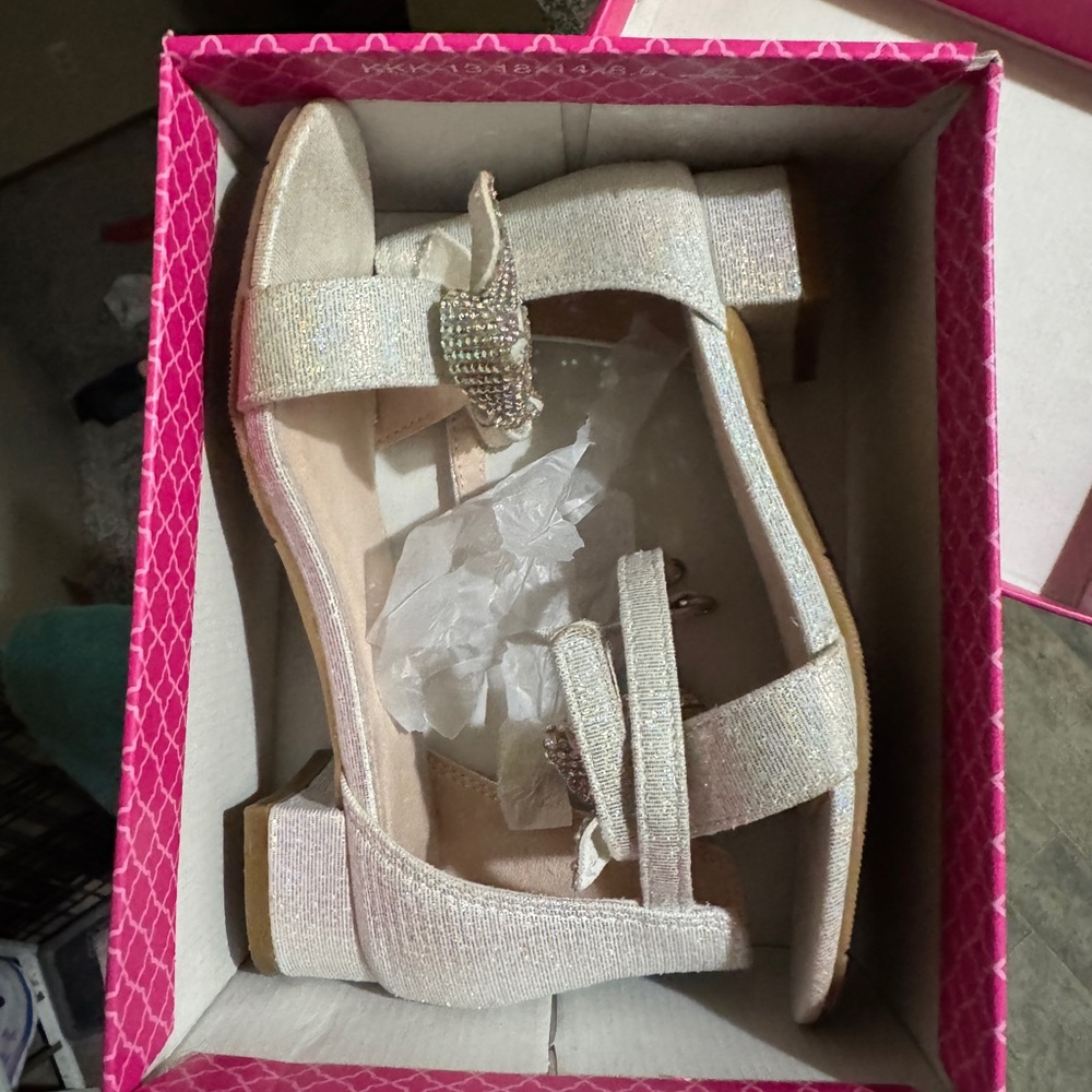 Chloe Sparkling Cream Block Heel Dress Shoes